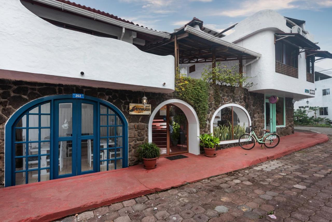 Hostal North Seymour 푸에르토아요라 외부 사진