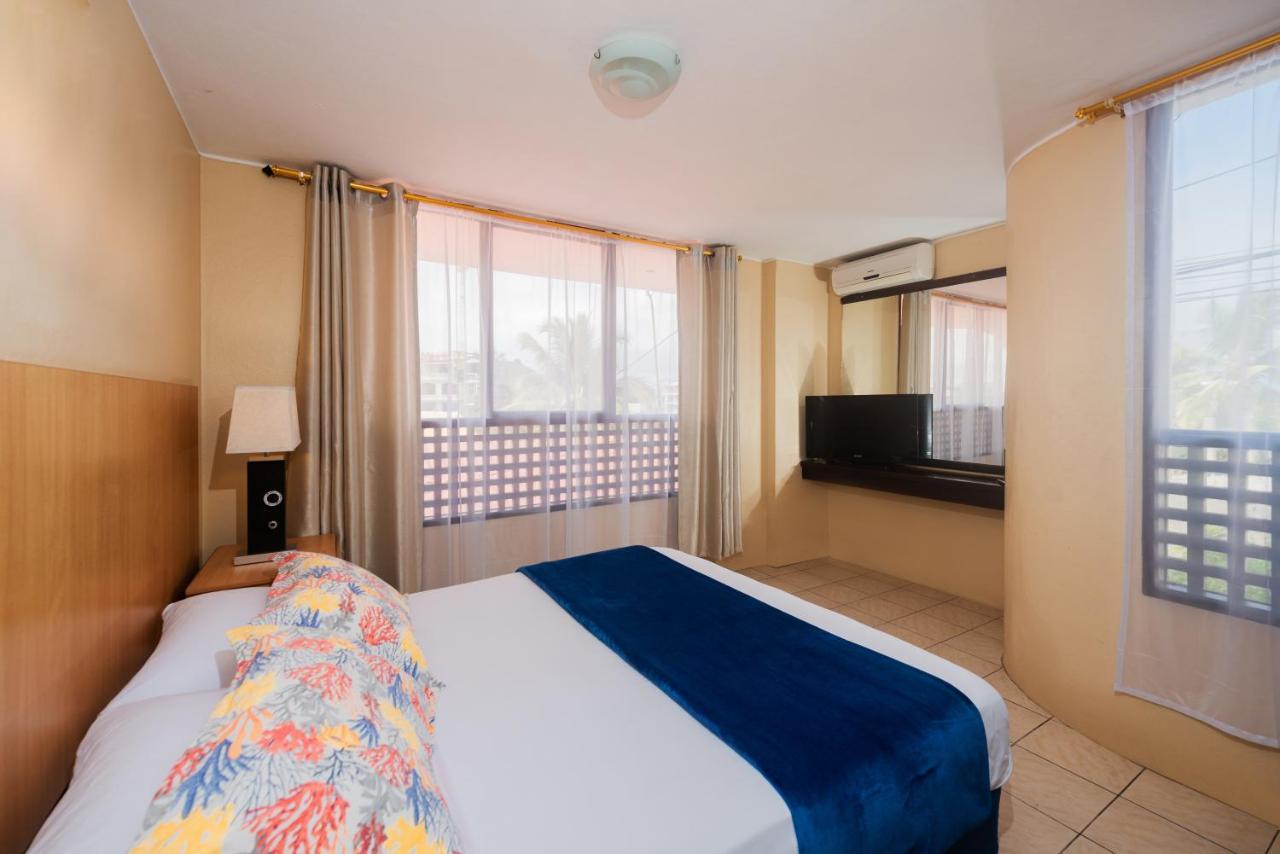 Hostal North Seymour 푸에르토아요라 외부 사진